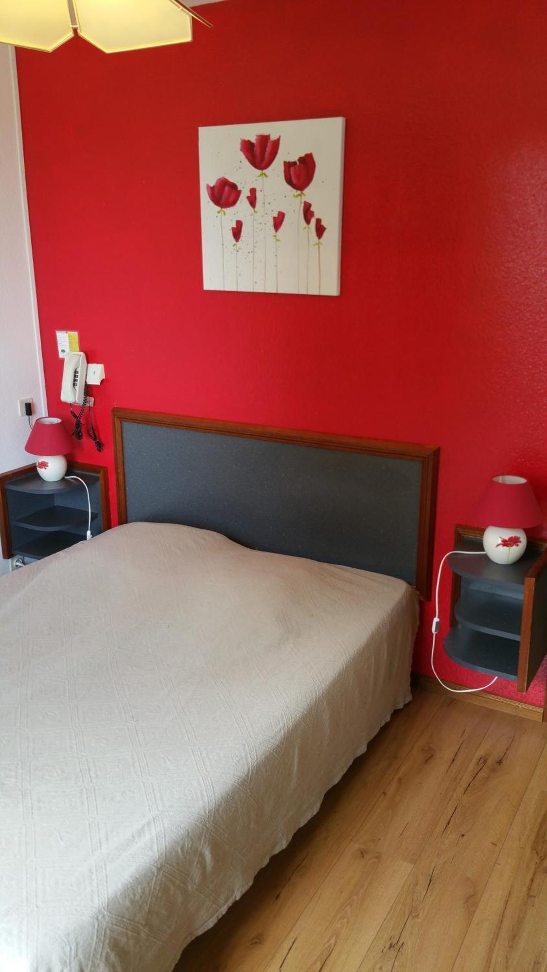 Le Magiot Hotel Montliot-et-Courcelles Room photo